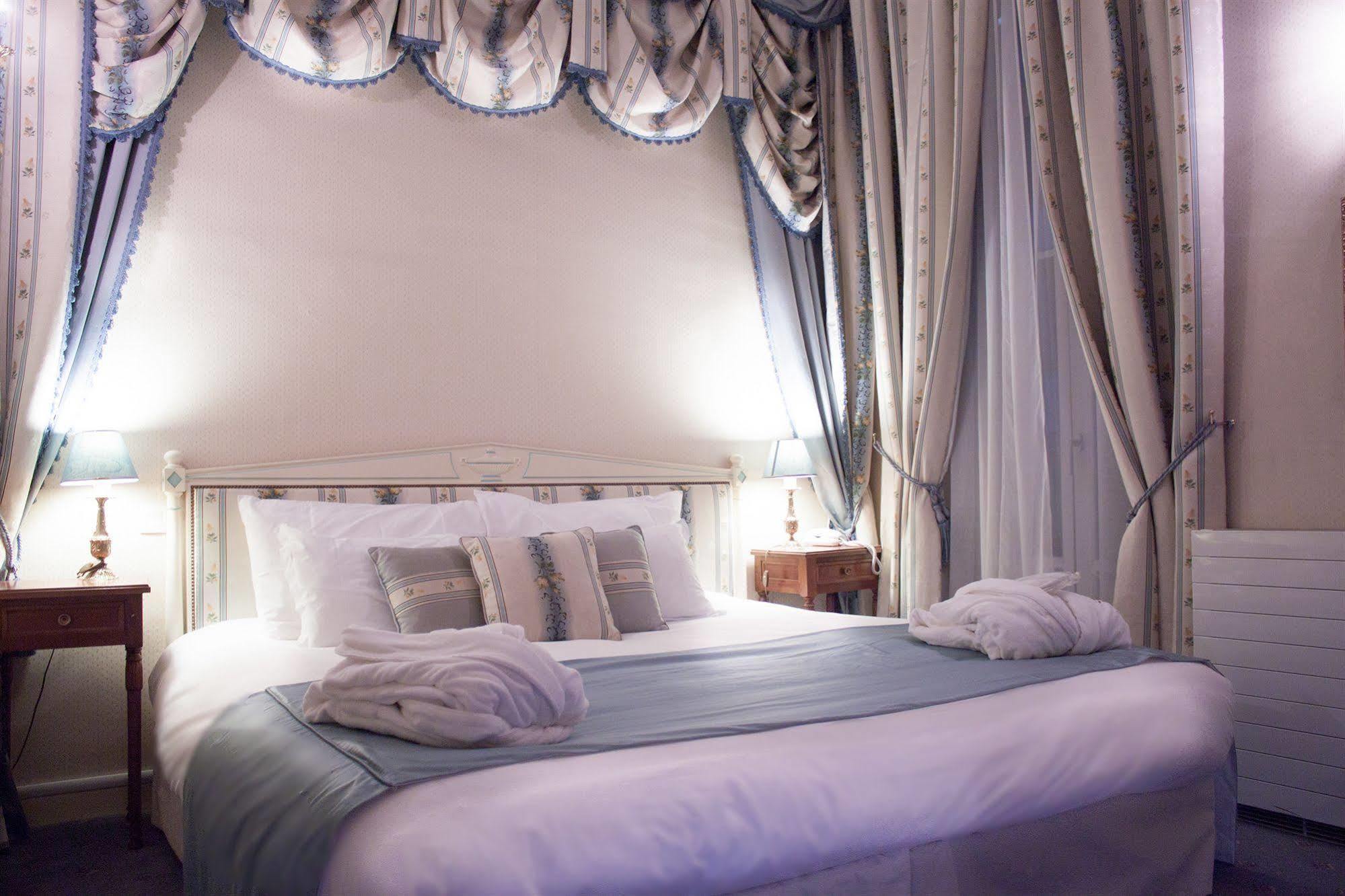 Hotel Riquet Toulouse Buitenkant foto