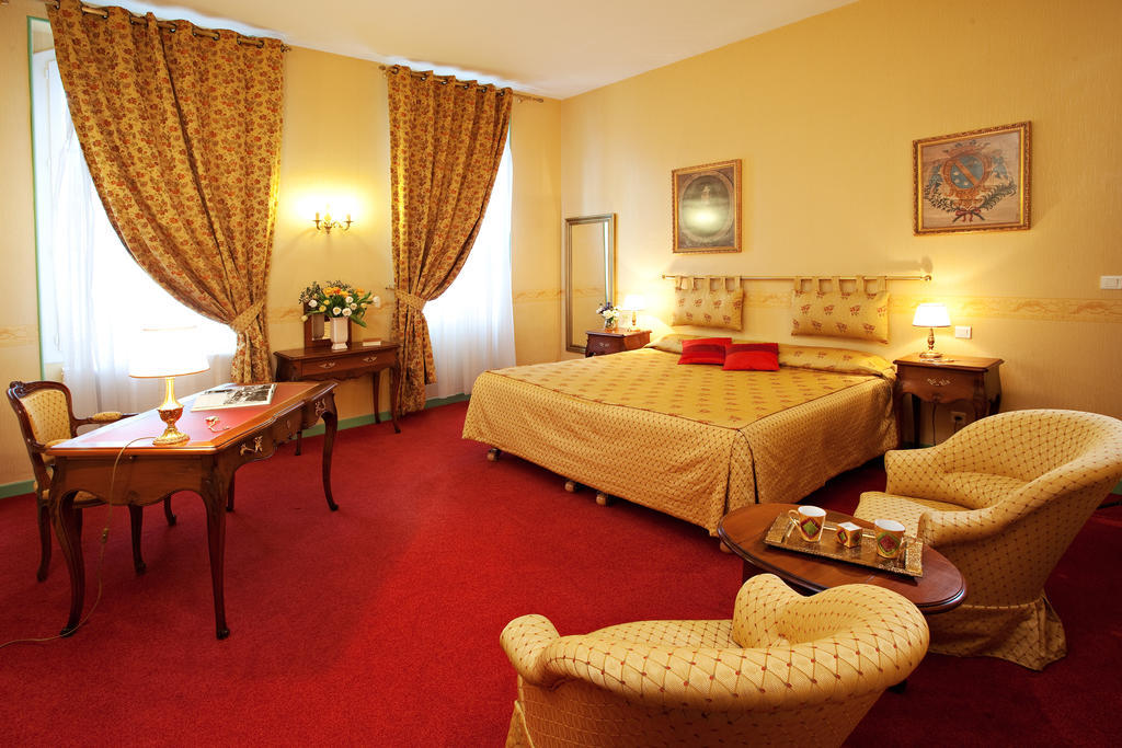 Hotel Riquet Toulouse Buitenkant foto